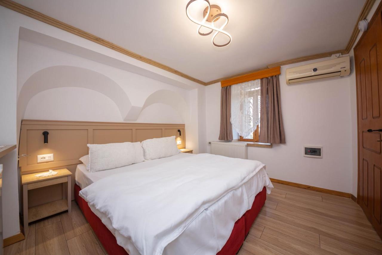 卡托里住宿加早餐酒店 Gjirokastër 外观 照片