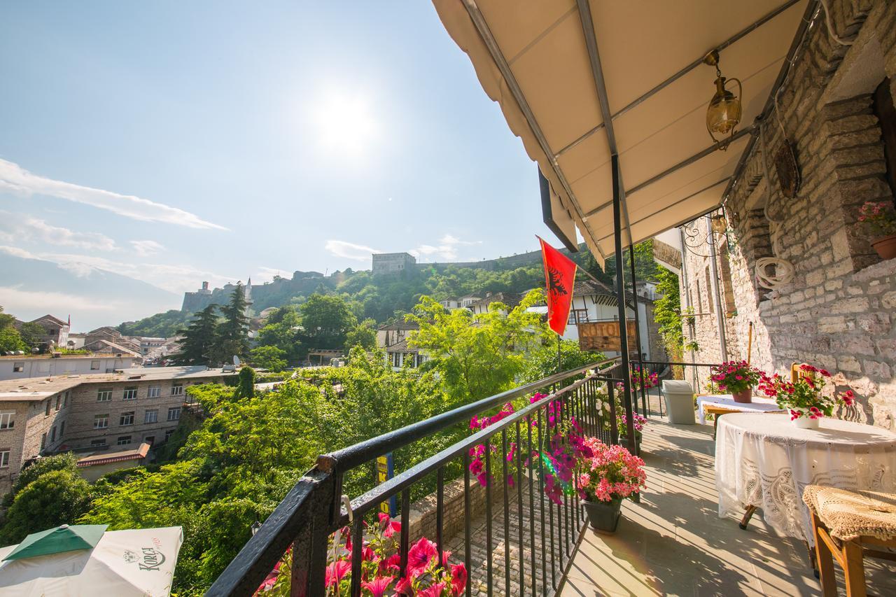 卡托里住宿加早餐酒店 Gjirokastër 外观 照片